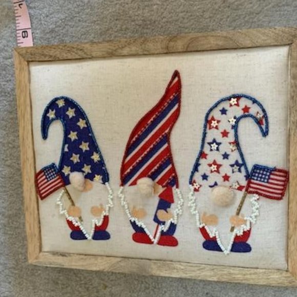 Beaded Patriotic Gnome On Fabric in frame - Picture 5 of 7